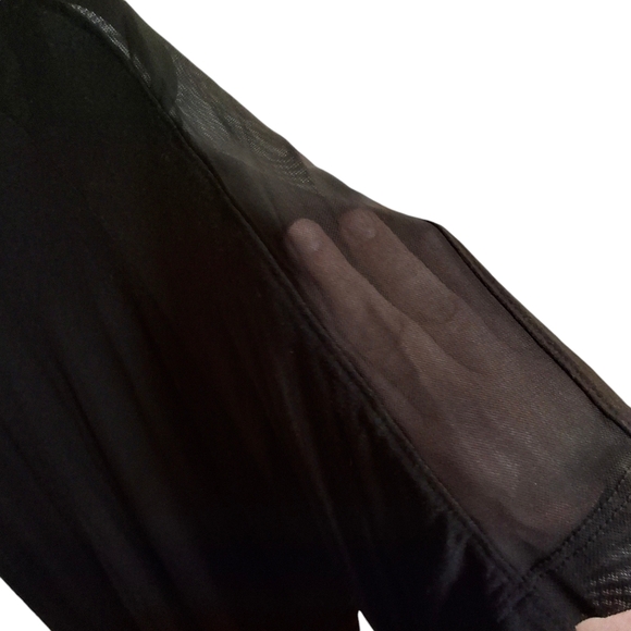 bebe t-shirt - Picture 3 of 6